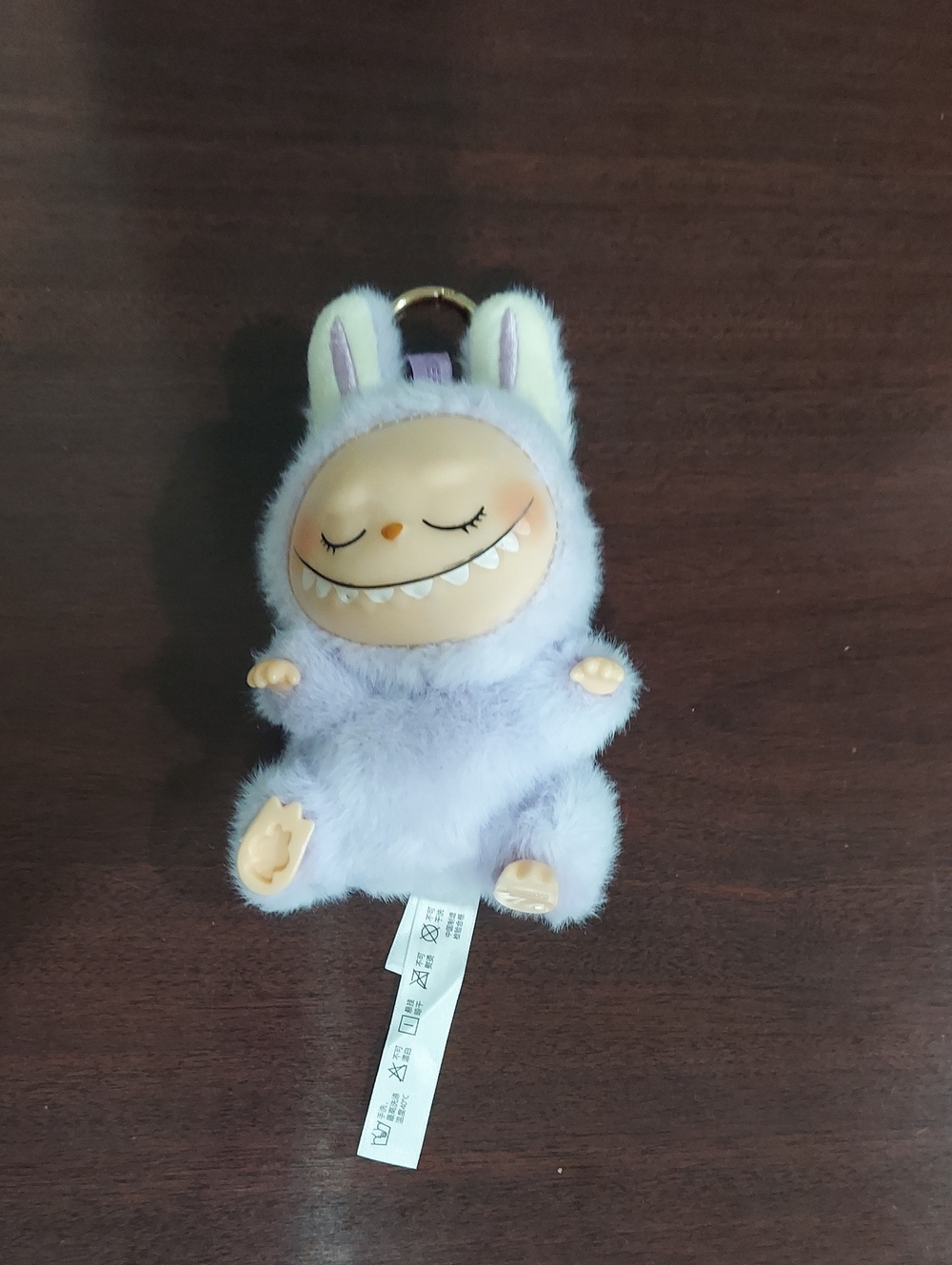 ❤️ Pop Mart The MONSTERS  Have A Seat - Zizi Keychain